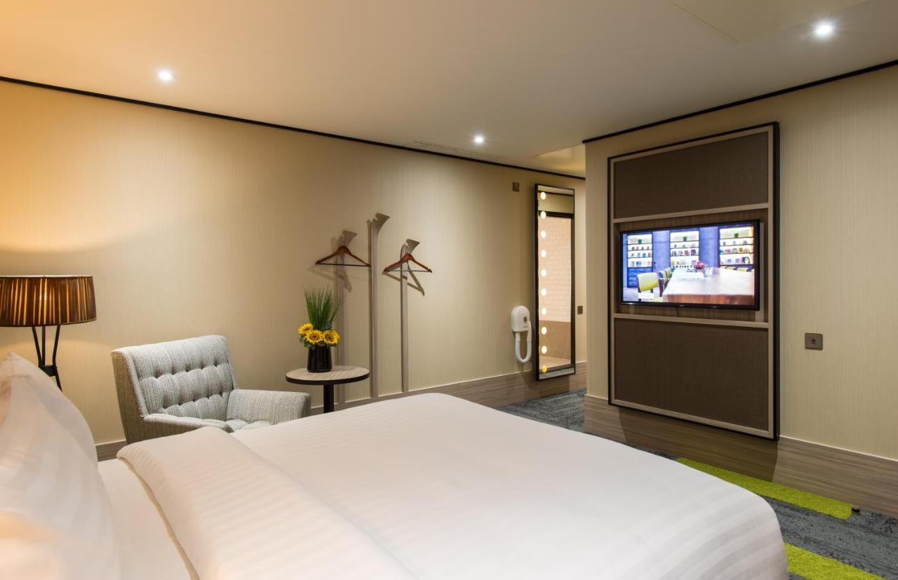 Aerotel London Heathrow Airport, Terminal 2 & Terminal 3 هيثرو المظهر الخارجي الصورة